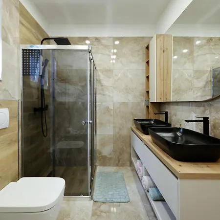 فيلة Casa Debeljak