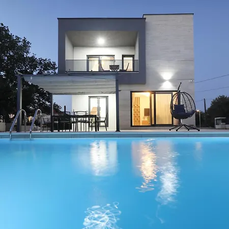 וילה Casa *